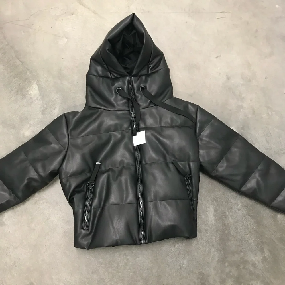 ZARA Black Faux Leather Puffer Jacket sz Medium